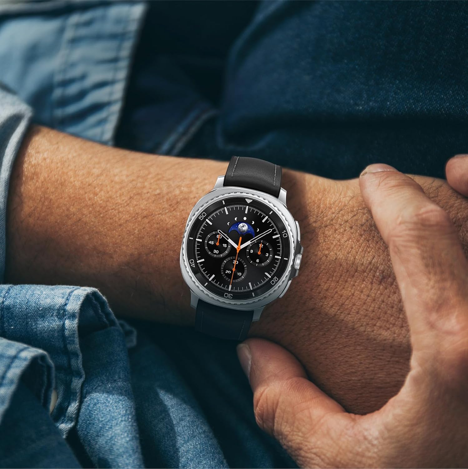 3) Software, AI & Compatibility: One UI 8 and Wear OS