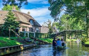 Full-service offerings: MICE, luxury and logistics